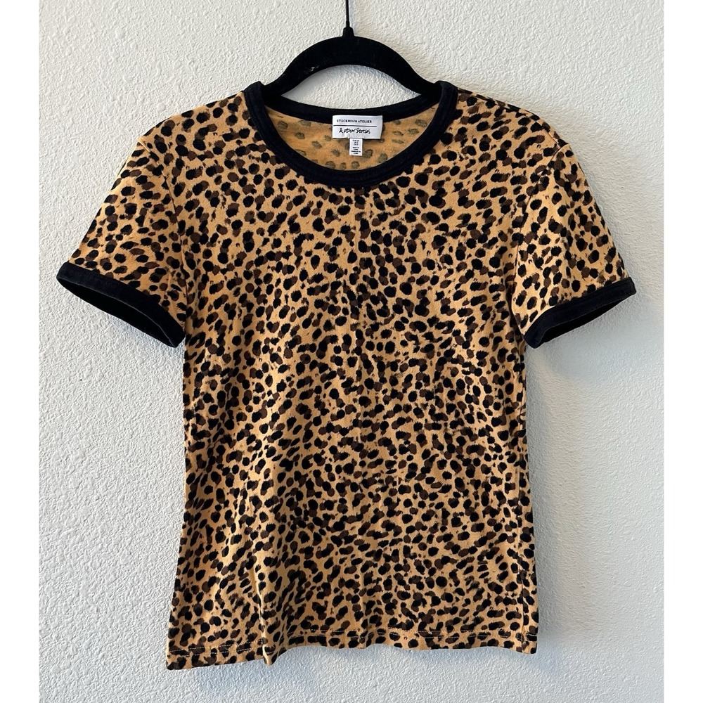 & Other Stories Women's T-Shirt Size 0 Ringer Tee Cheetah Print Short Sleeve